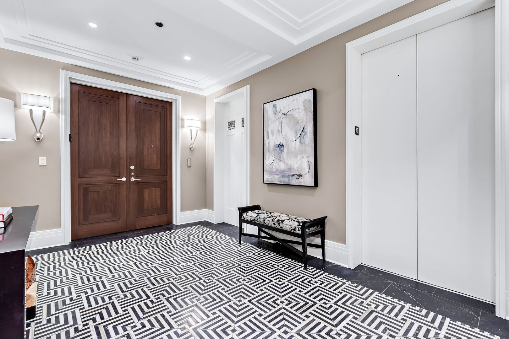 159 East Walton Place Chicago IL 60611