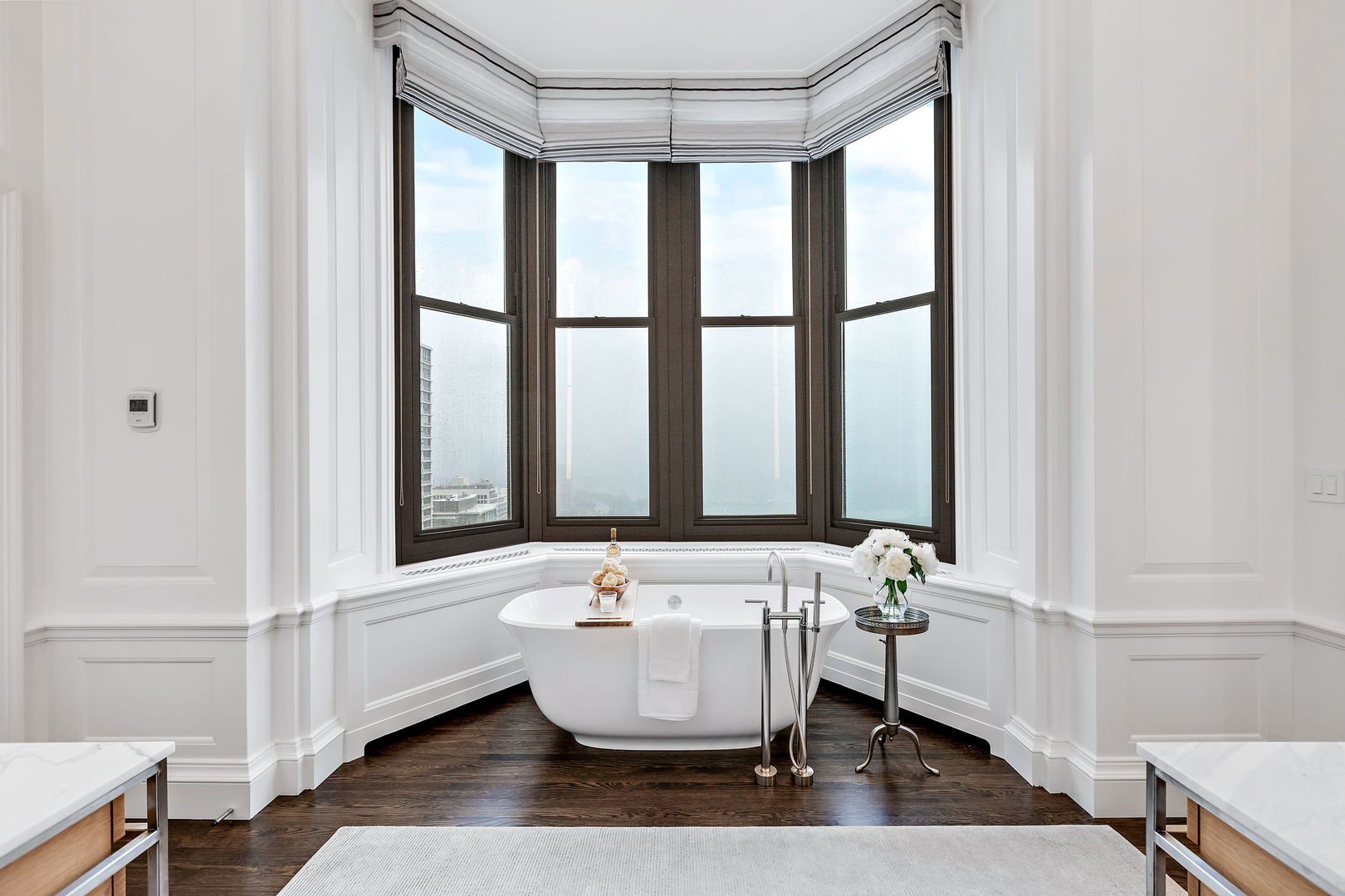 159 East Walton Place Chicago IL 60611