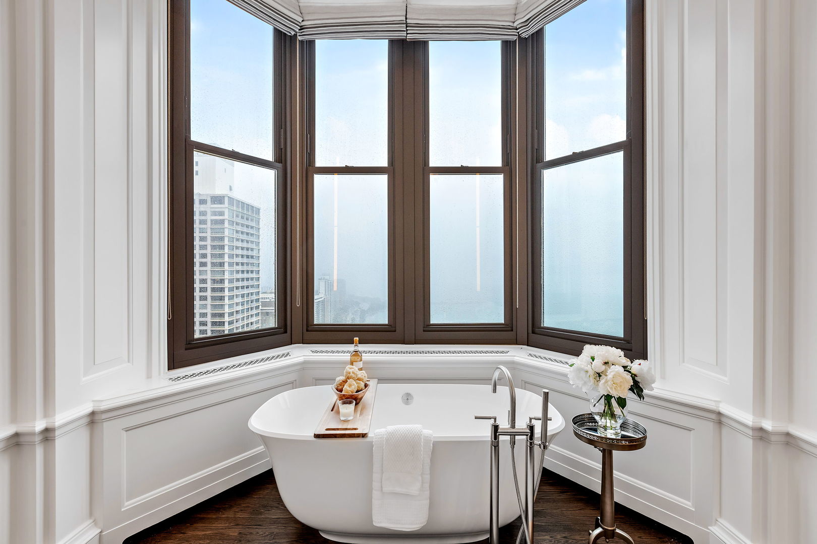 159 East Walton Place Chicago IL 60611