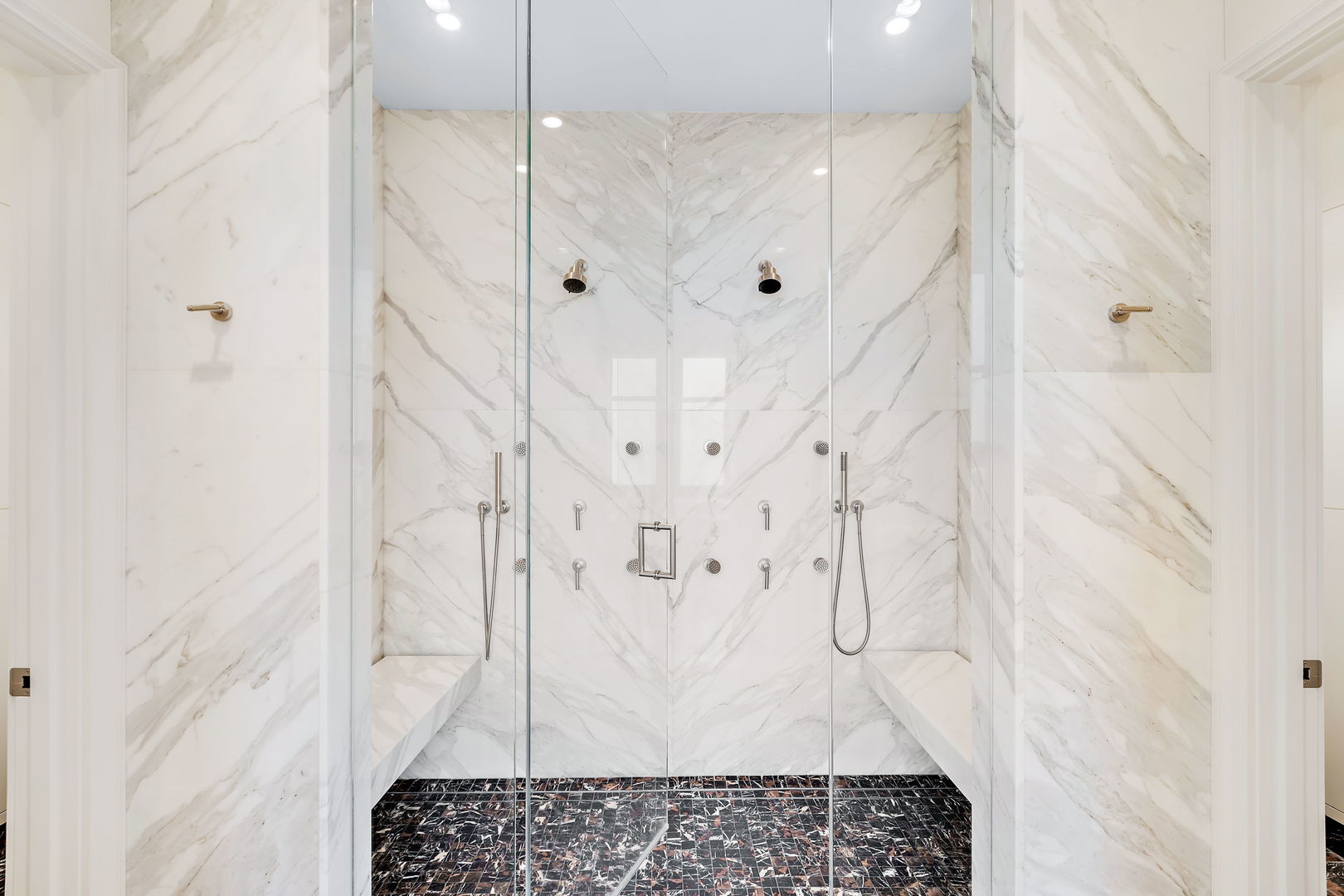 159 East Walton Place Chicago IL 60611