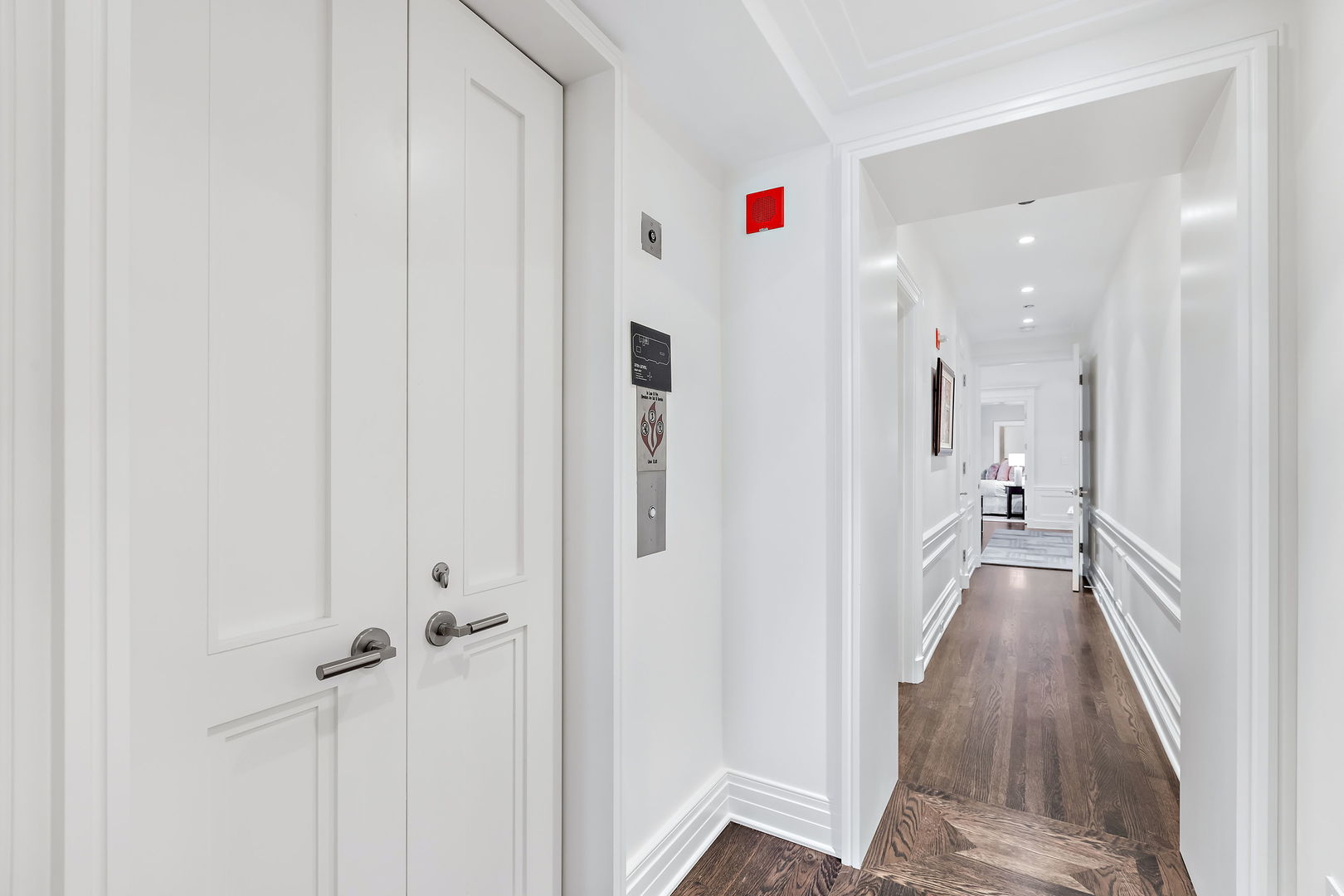 159 East Walton Place Chicago IL 60611