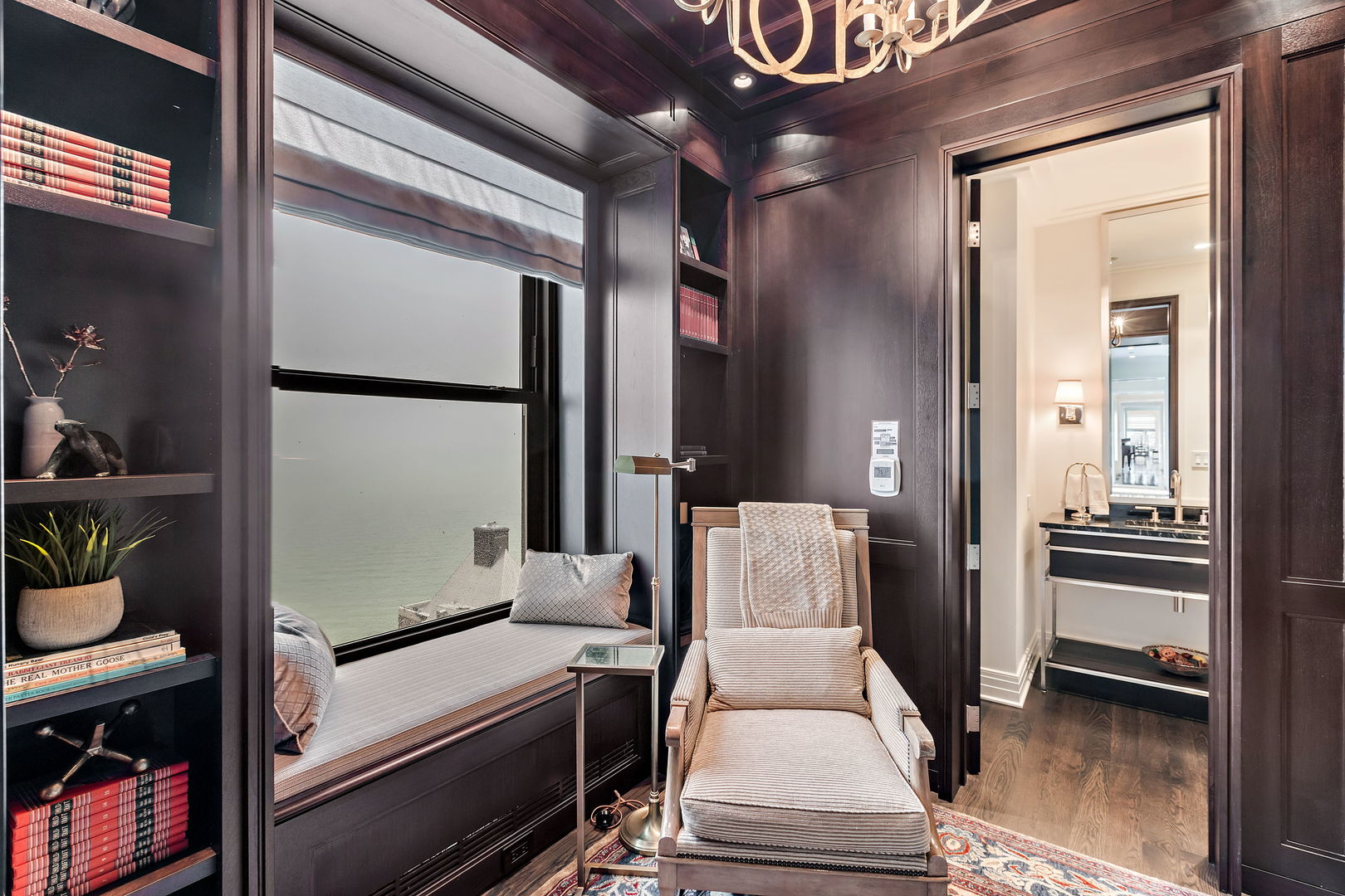159 East Walton Place Chicago IL 60611