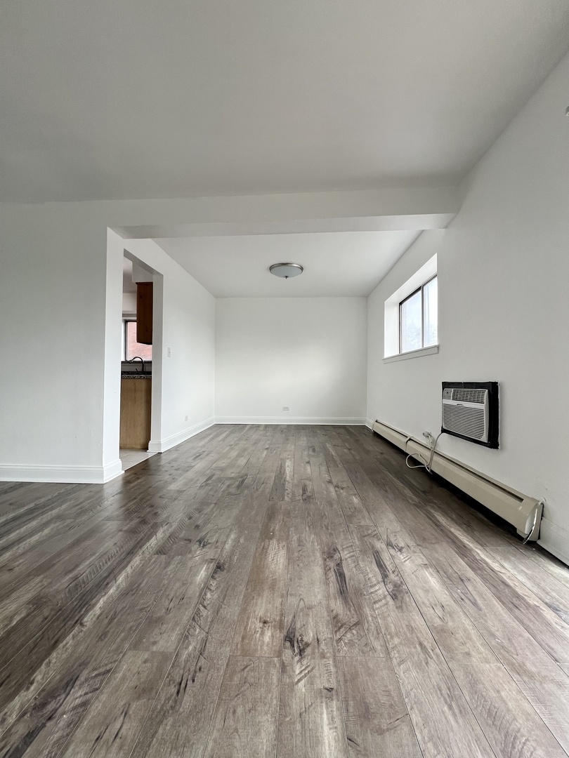 5424 West Ferdinand Street Chicago IL 60644