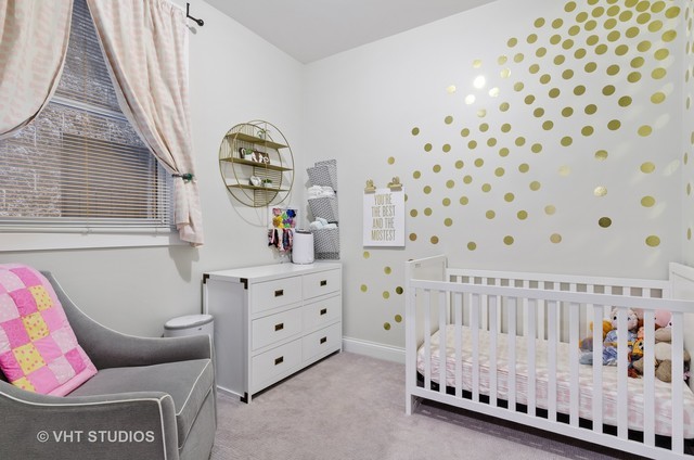 1931 North Damen Avenue Chicago IL 60647