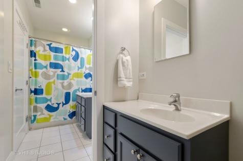 1931 North Damen Avenue Chicago IL 60647