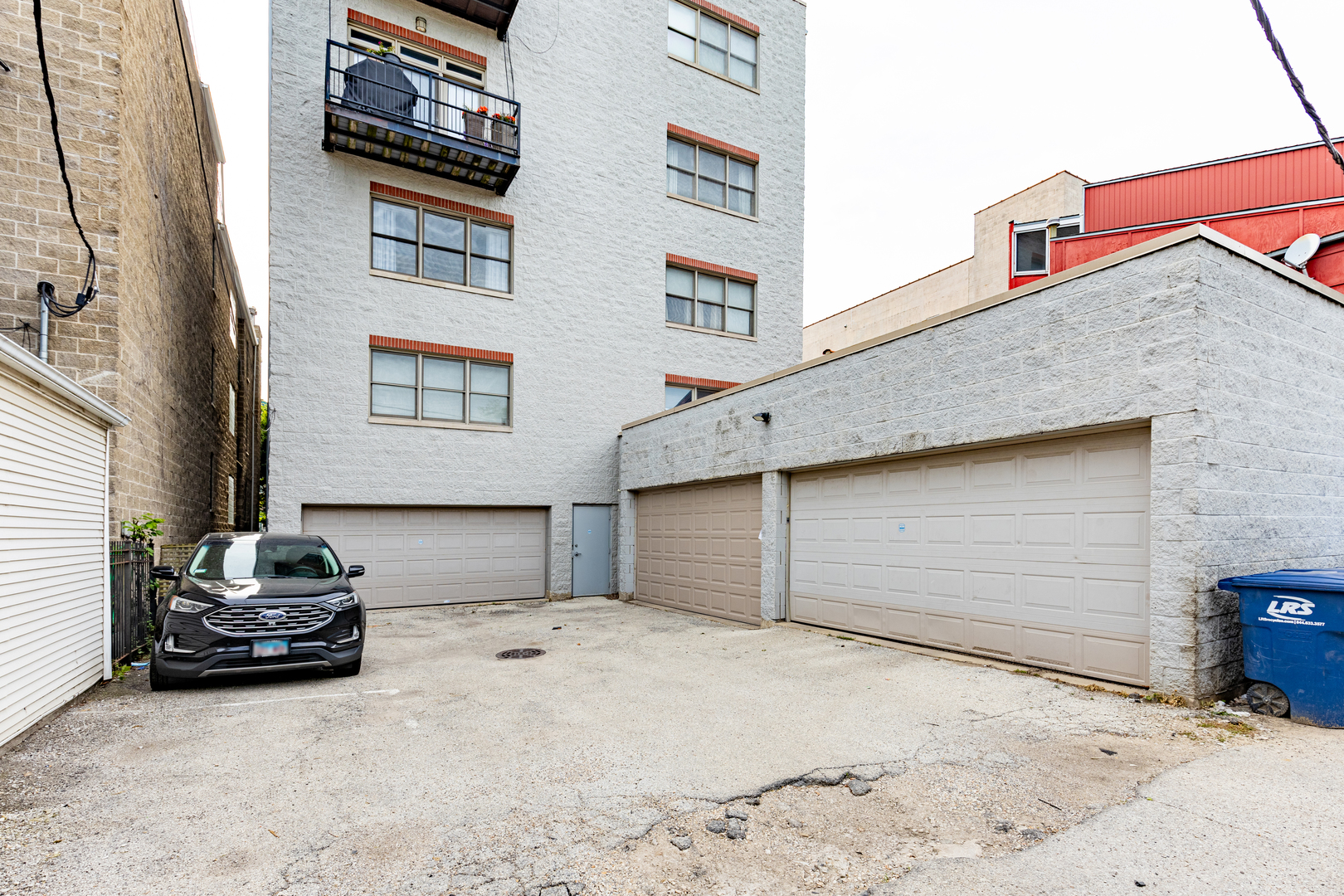 1931 North Damen Avenue Chicago IL 60647