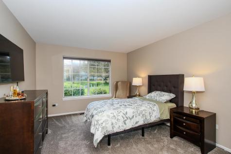 446 Cromwell Circle Bartlett IL 60103