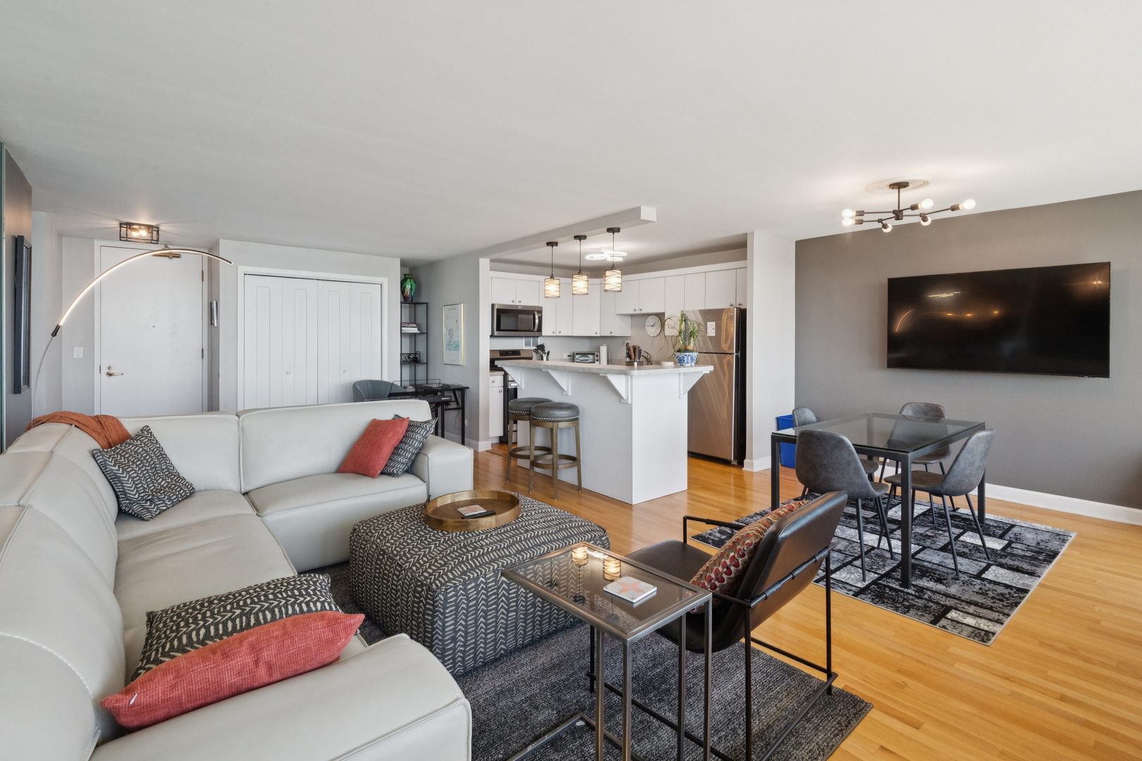 400 East Randolph Street Chicago IL 60601