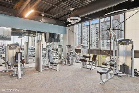 660 West Wayman Street Chicago IL 60661