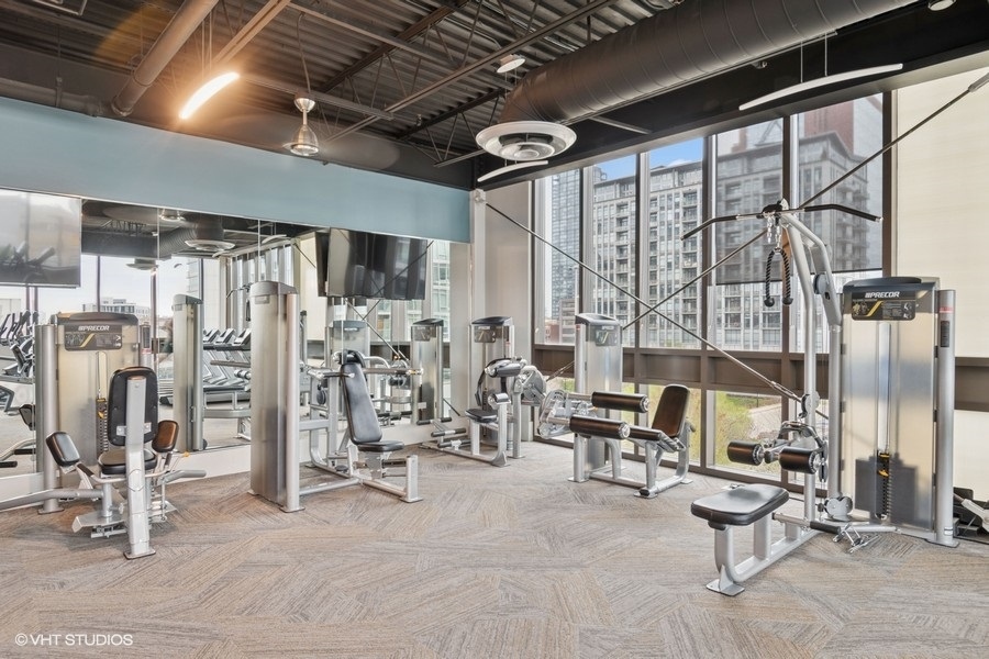 660 West Wayman Street Chicago IL 60661