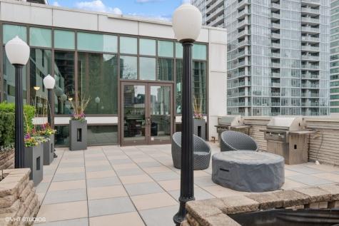 660 West Wayman Street Chicago IL 60661