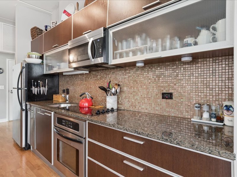 660 West Wayman Street Chicago IL 60661