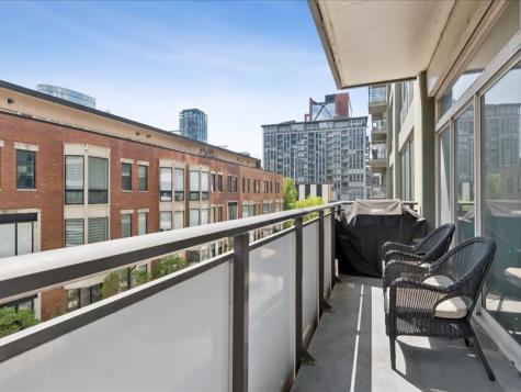 660 West Wayman Street Chicago IL 60661