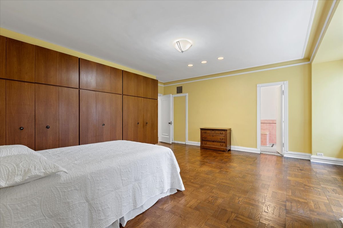 4950 South Chicago Beach Drive Chicago IL 60615