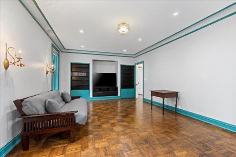 4950 South Chicago Beach Drive Chicago IL 60615