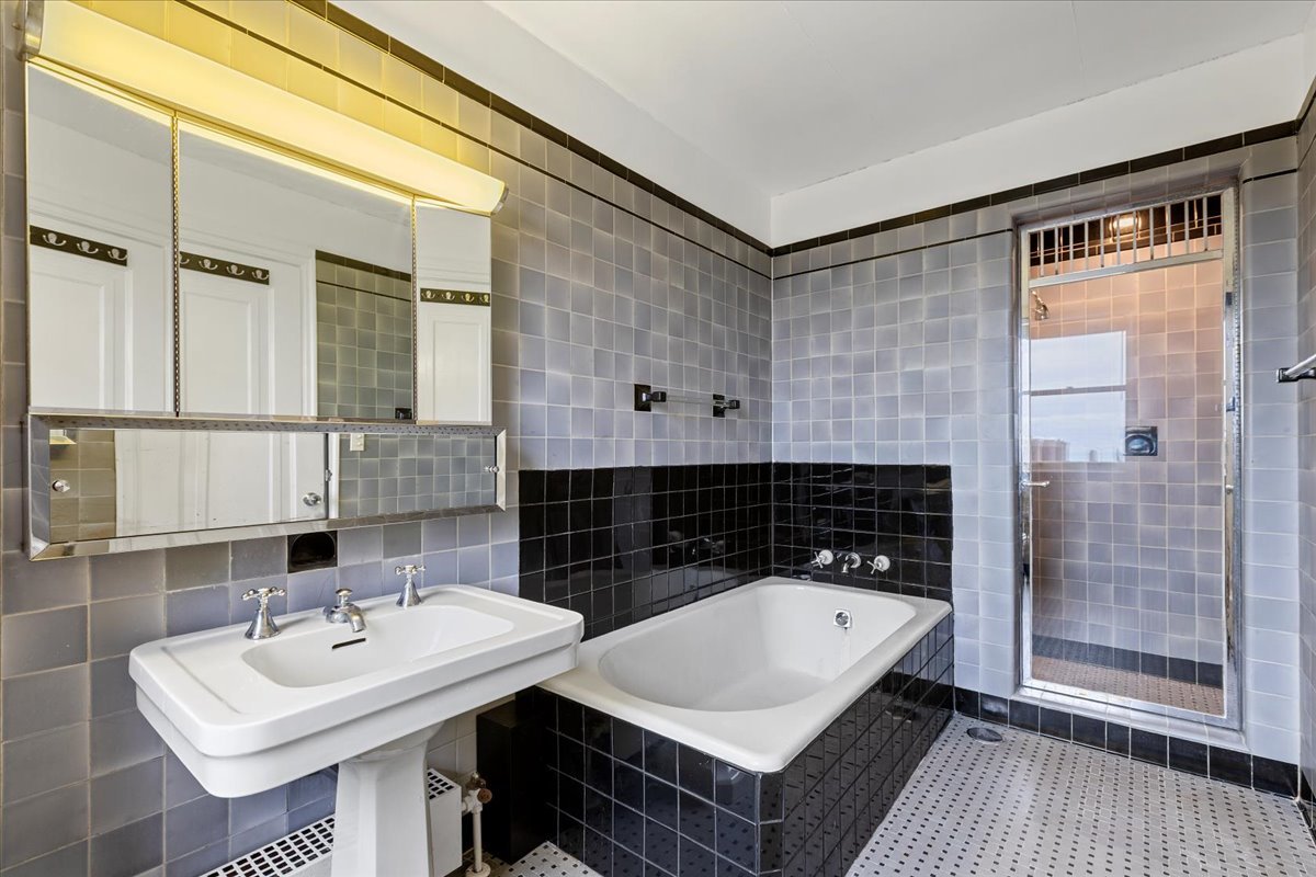 4950 South Chicago Beach Drive Chicago IL 60615