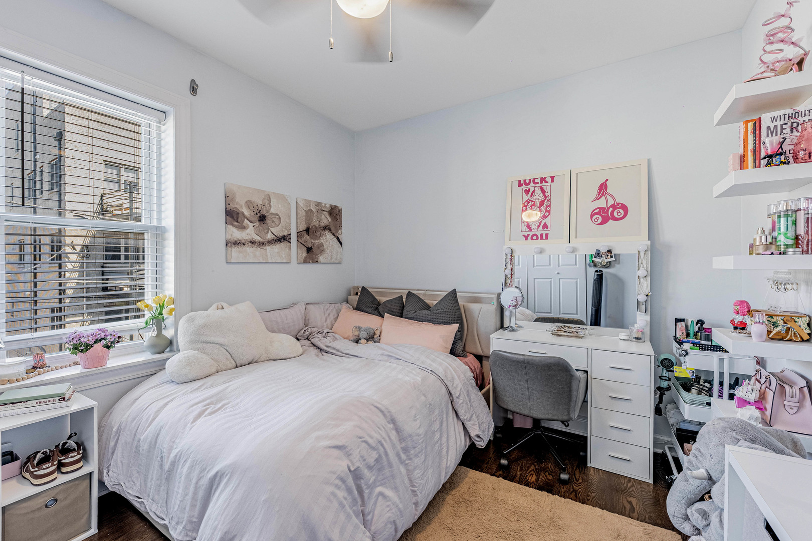 4035 North Mozart Street Chicago IL 60618