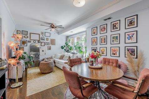 4035 North Mozart Street Chicago IL 60618