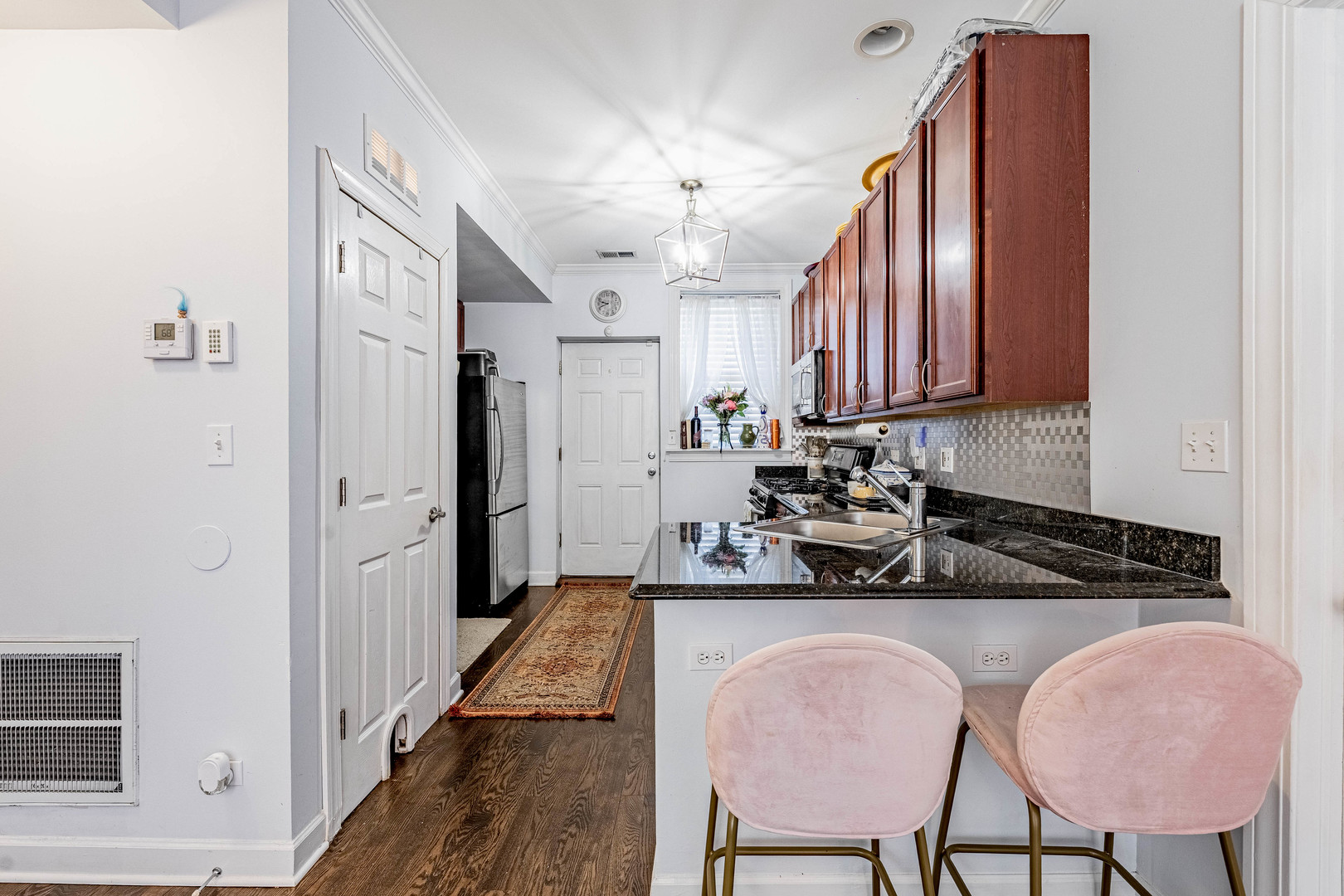 4035 North Mozart Street Chicago IL 60618
