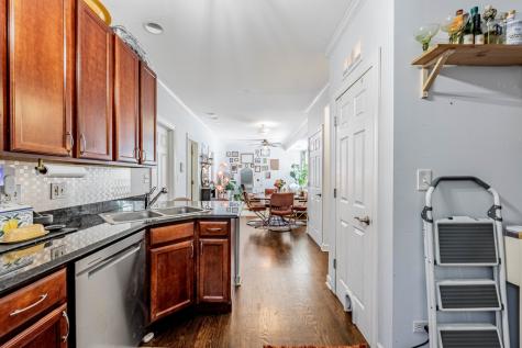 4035 North Mozart Street Chicago IL 60618