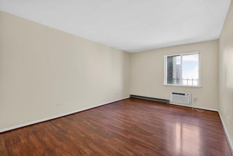 931 West Arquilla Drive Glenwood IL 60425