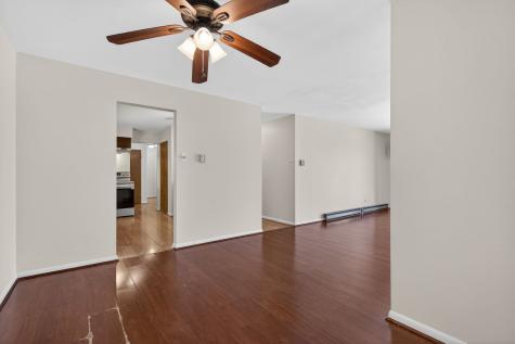 931 West Arquilla Drive Glenwood IL 60425