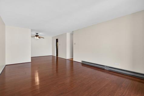 931 West Arquilla Drive Glenwood IL 60425