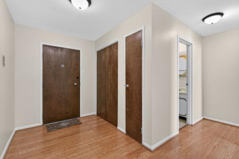 931 West Arquilla Drive Glenwood IL 60425