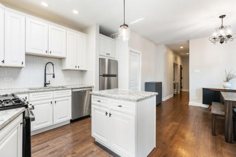 445 West Surf Street Chicago IL 60657