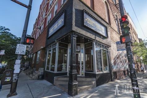 1071 West 15th Street Chicago IL 60608