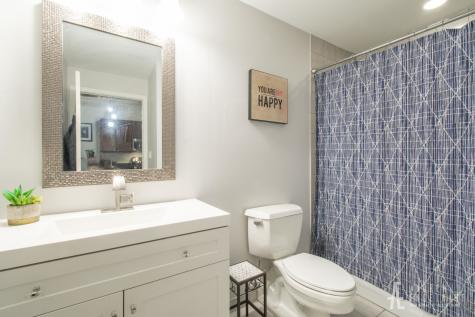 1071 West 15th Street Chicago IL 60608