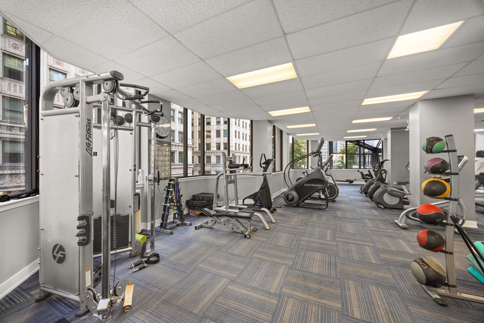 405 North Wabash Avenue Chicago IL 60611