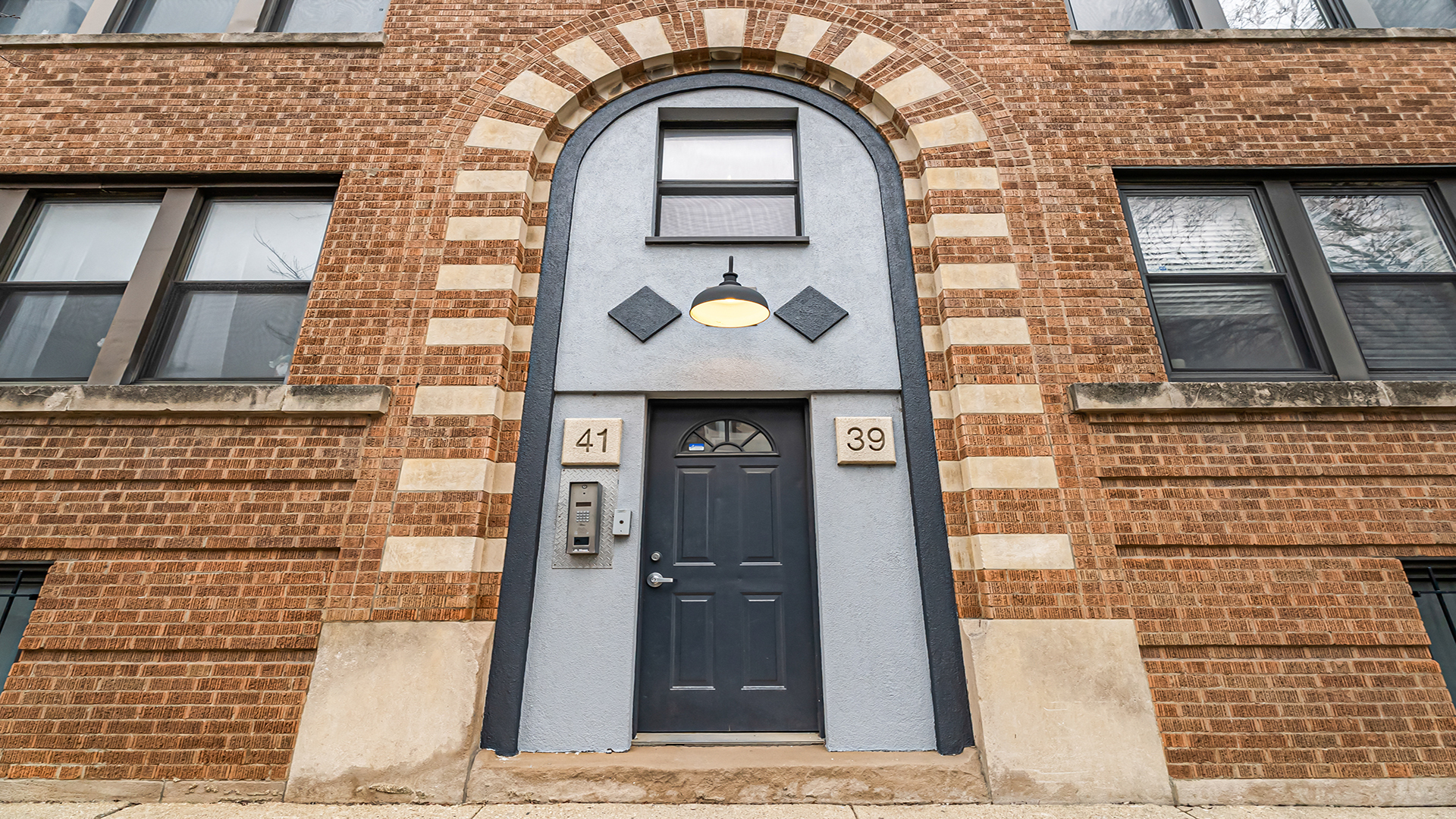 39 North Paulina Street Chicago IL 60612