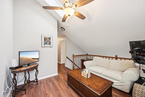 149 South Stonington Drive Palatine IL 60074
