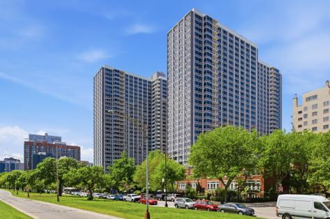 4250 North Marine Drive Chicago IL 60613