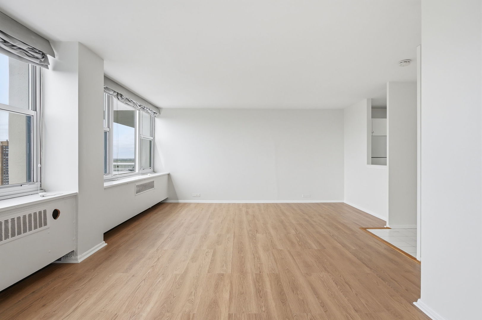 4250 North Marine Drive Chicago IL 60613