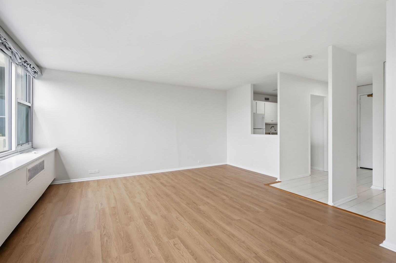 4250 North Marine Drive Chicago IL 60613