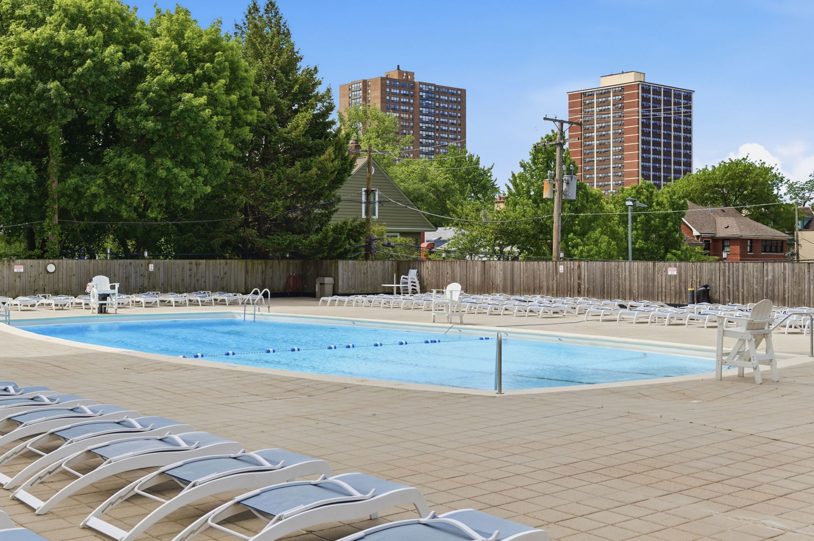 4250 North Marine Drive Chicago IL 60613