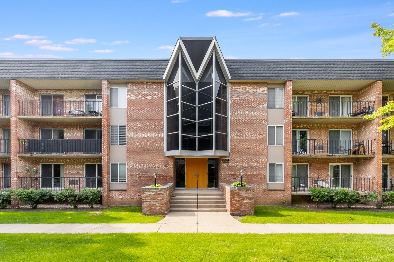 1001 North Mill Street Naperville IL 60563