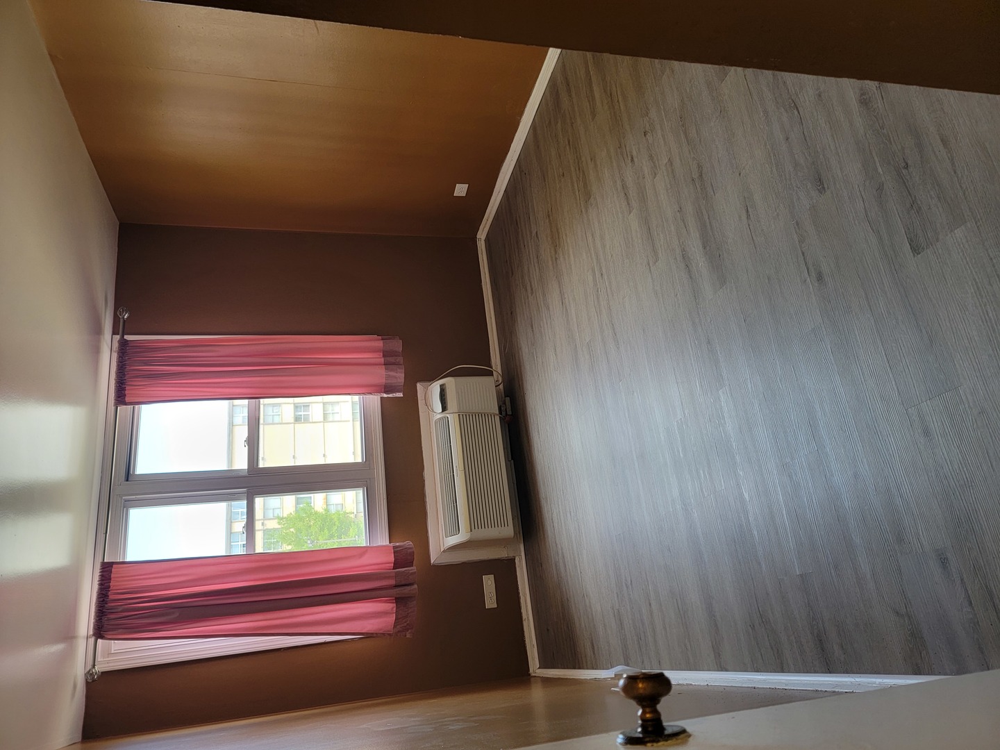 4350 West Ford City Drive Chicago IL 60652