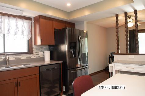 9182 South Road Palos Hills IL 60465