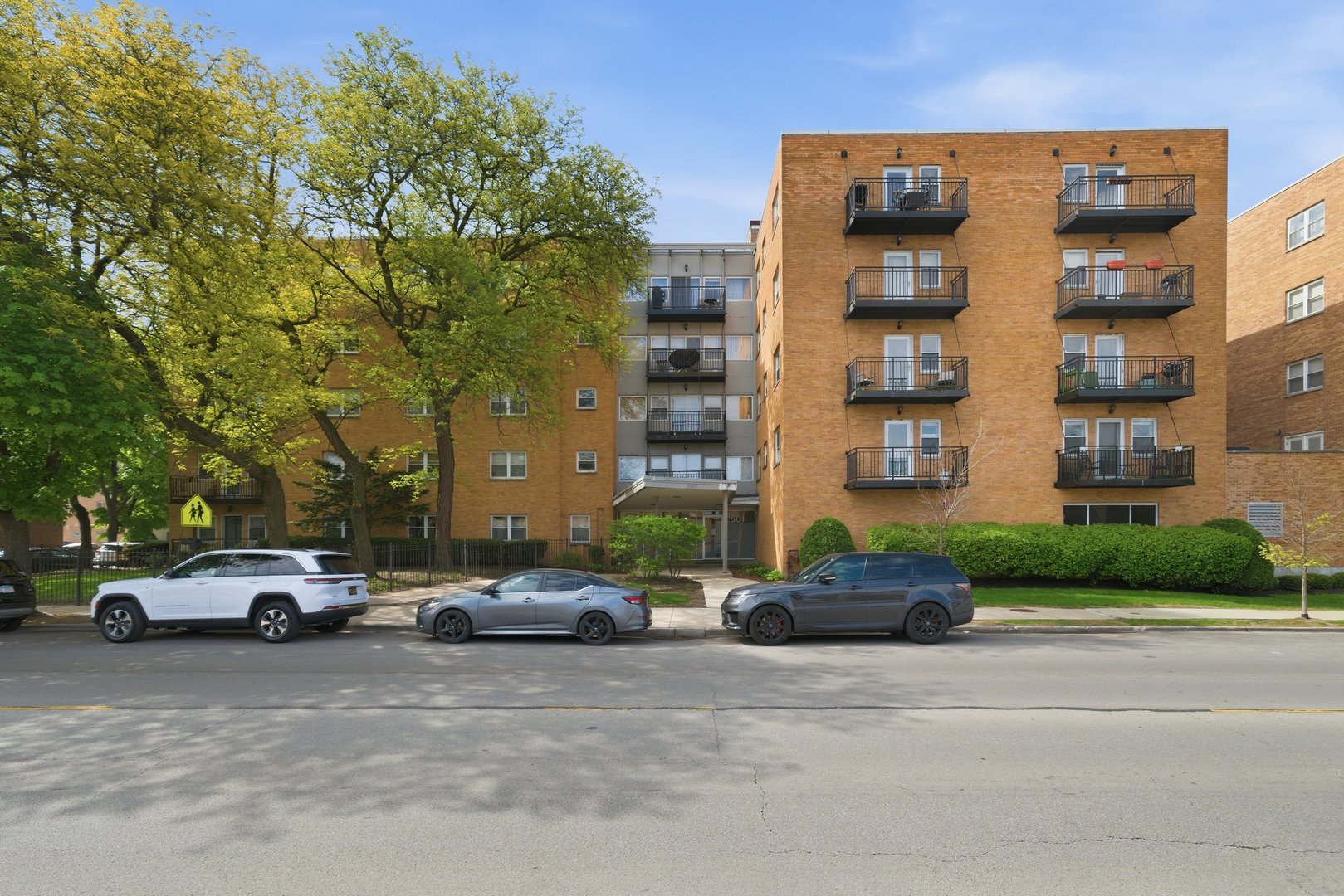 2501 West Bryn Mawr Avenue Chicago IL 60659