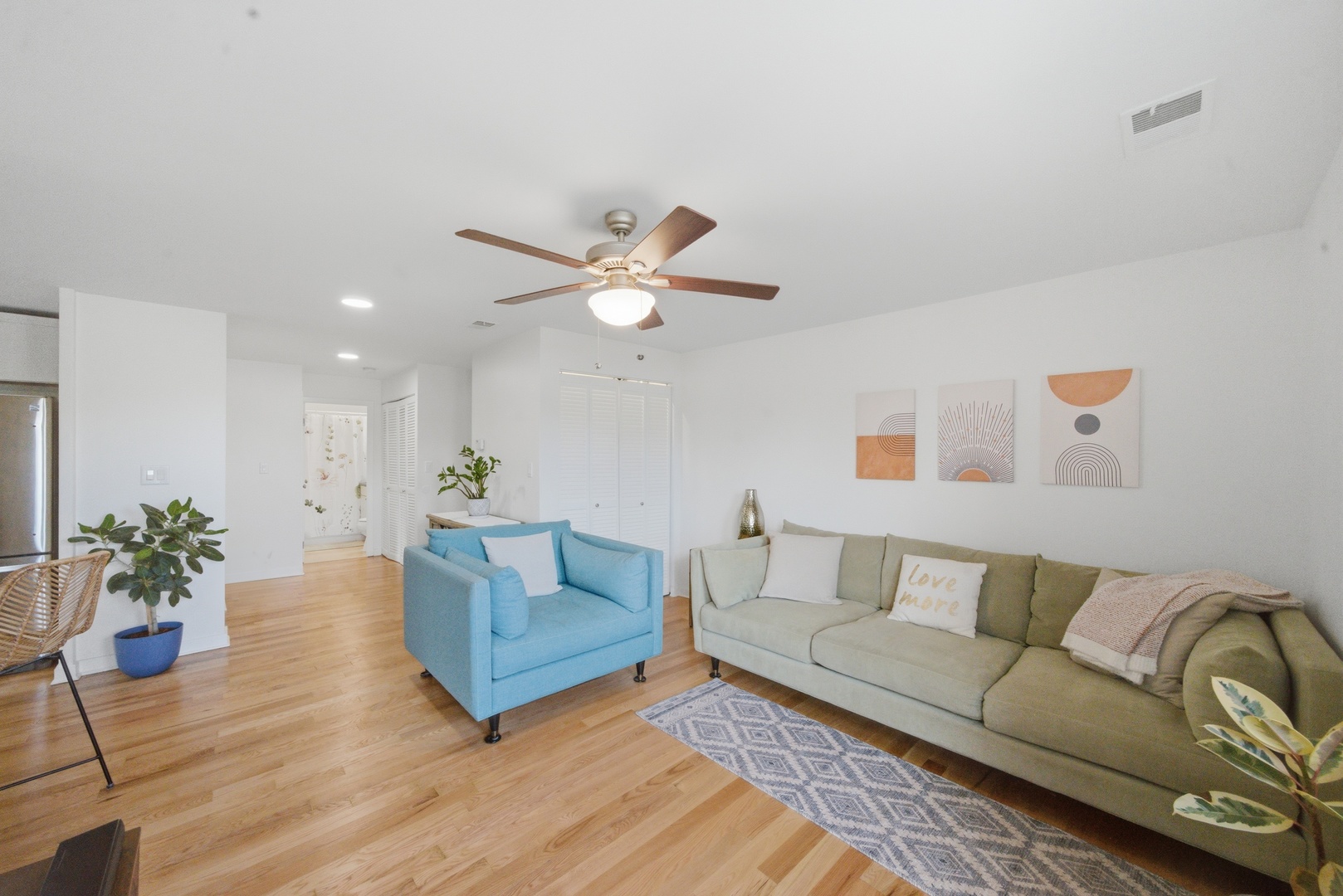 2501 West Bryn Mawr Avenue Chicago IL 60659