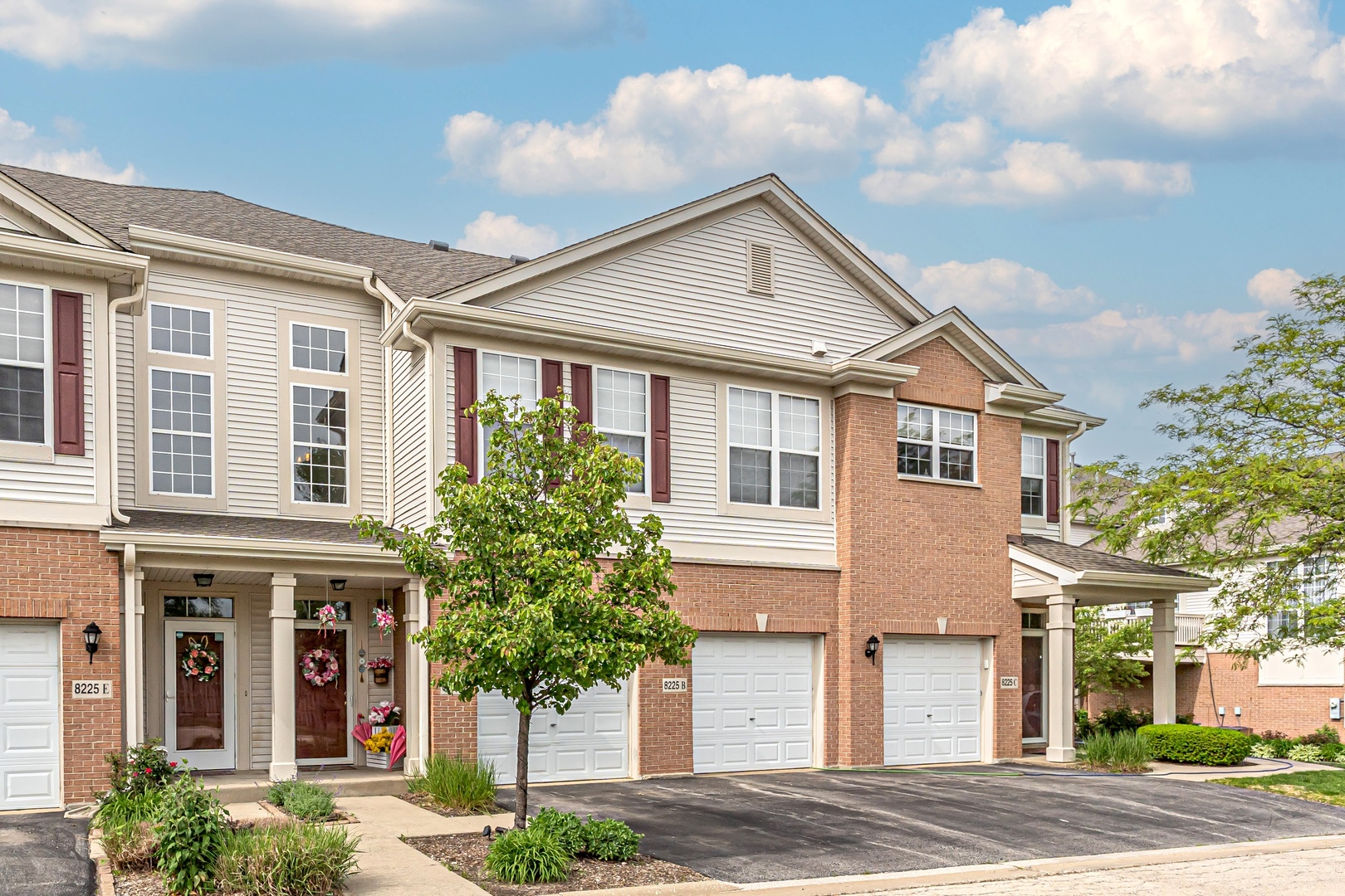 8225 Concord Lane Justice IL 60458