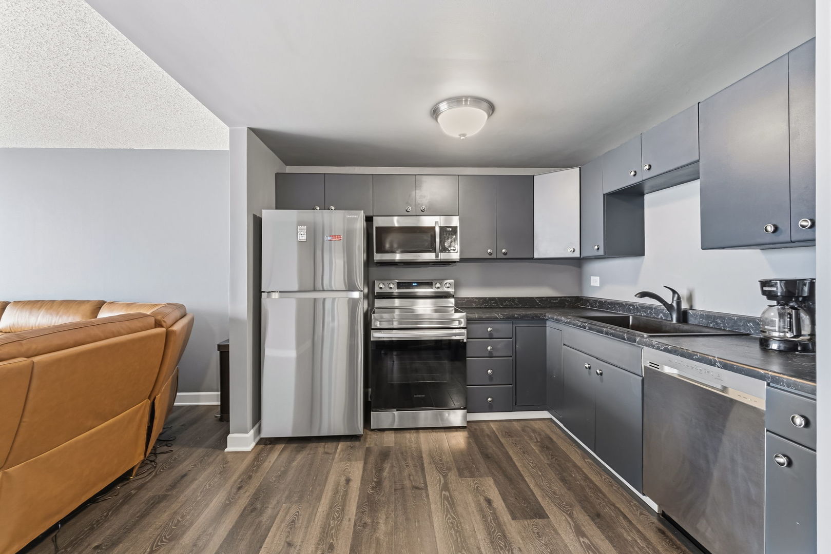 2005 South Finley Road Lombard IL 60148