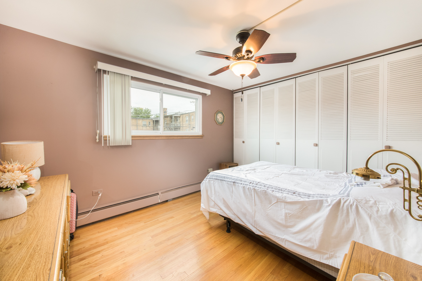 6811 North Olmsted Avenue Chicago IL 60631