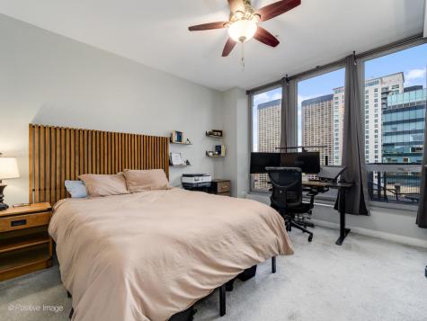 565 West Quincy Street Chicago IL 60661