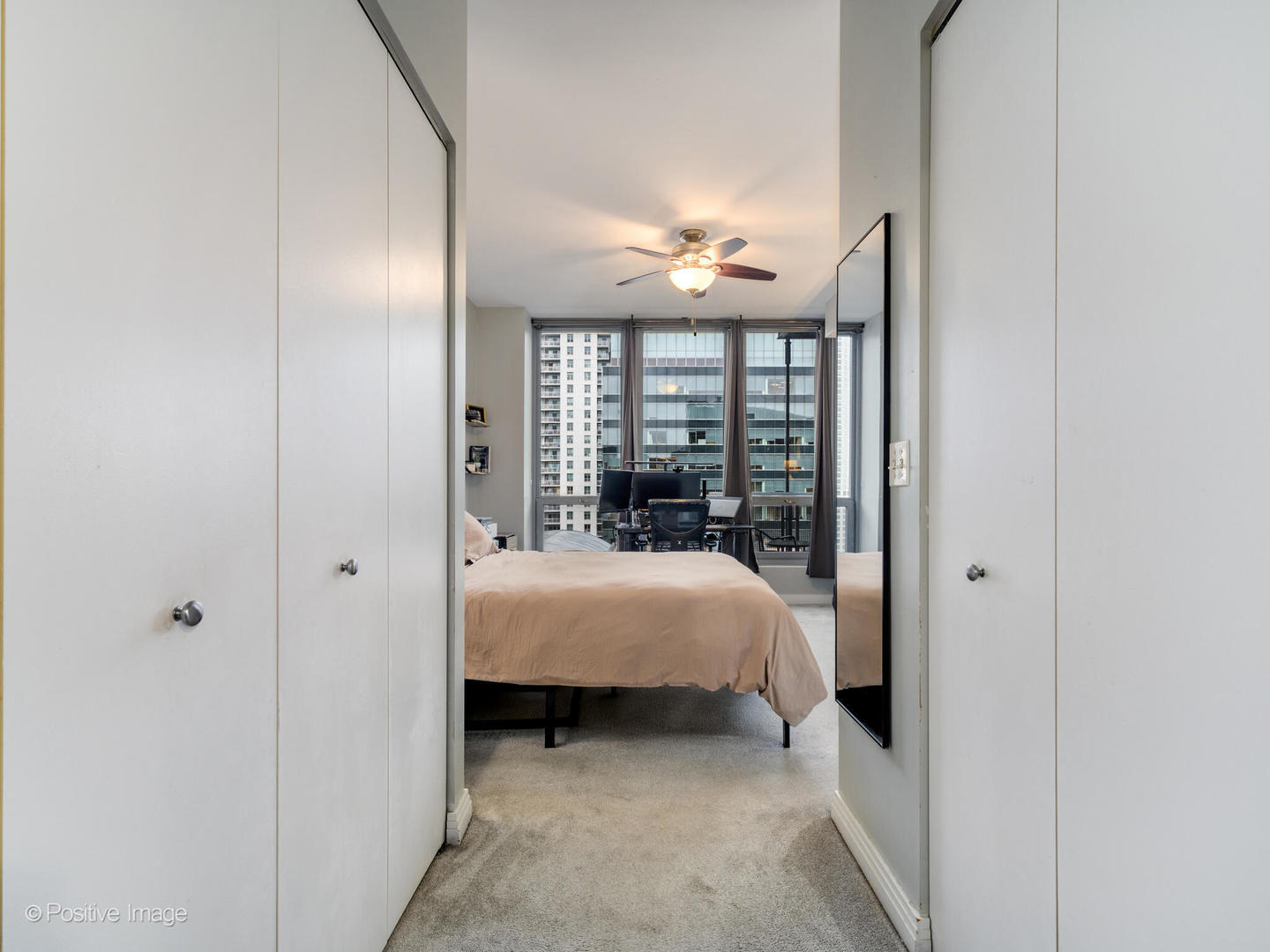 565 West Quincy Street Chicago IL 60661