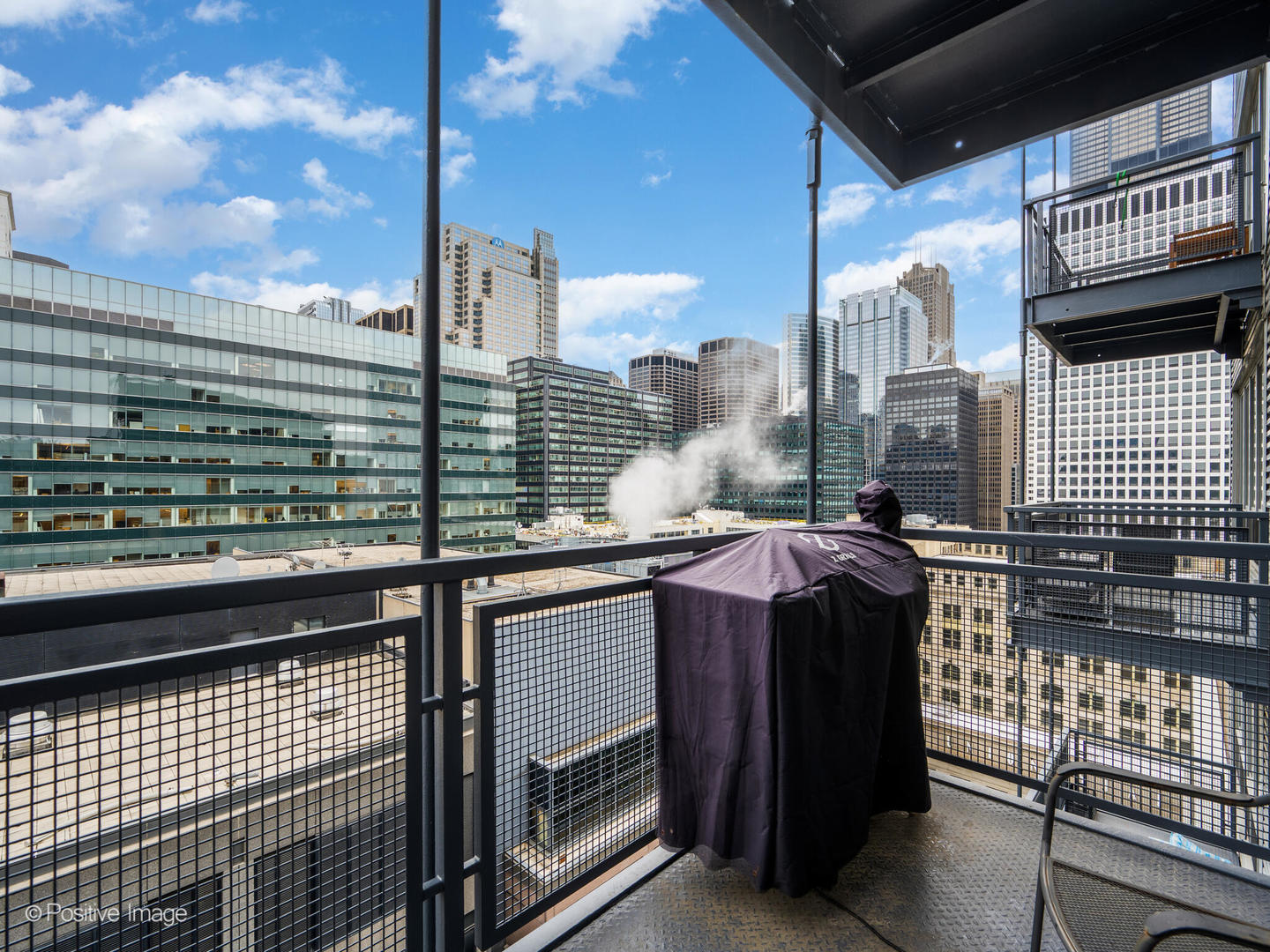 565 West Quincy Street Chicago IL 60661