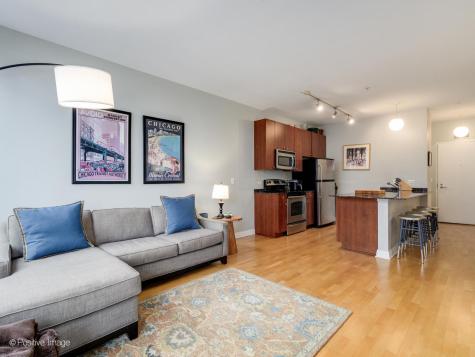 565 West Quincy Street Chicago IL 60661